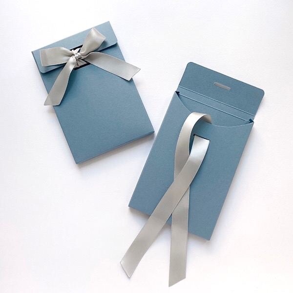 Коробка-конверт для хранения анкет разноцветная голубая HeyBaby