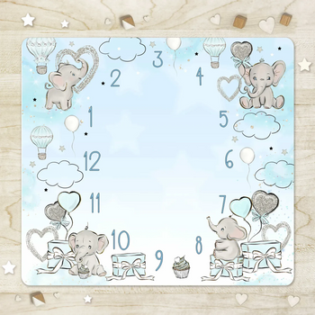 Фотопелюшка на габардині для новонародженних з віконцем для місяців "Слоненя на блакитному фон"