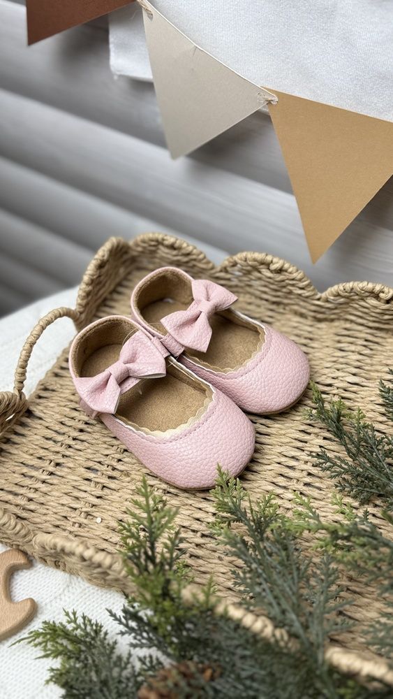 Праздничные детские пинетки розовые 12-18 месяцев HeyBaby